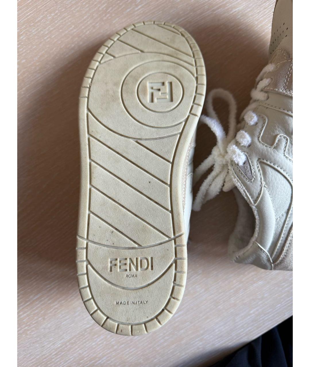 FENDI Бежевые кожаные кеды, фото 7