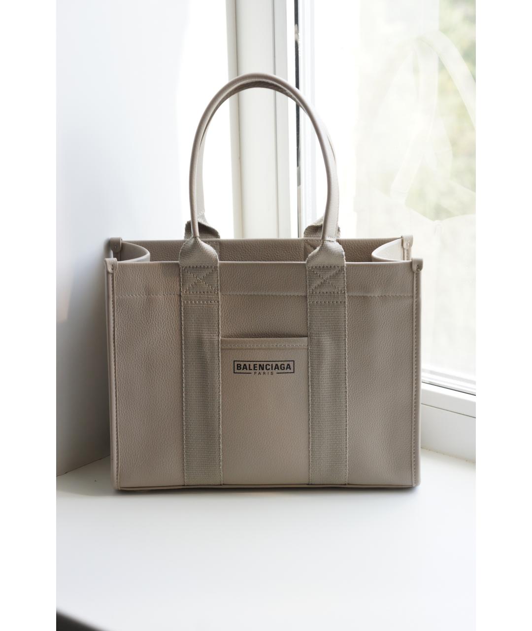 BALENCIAGA Бежевая кожаная сумка тоут, фото 2
