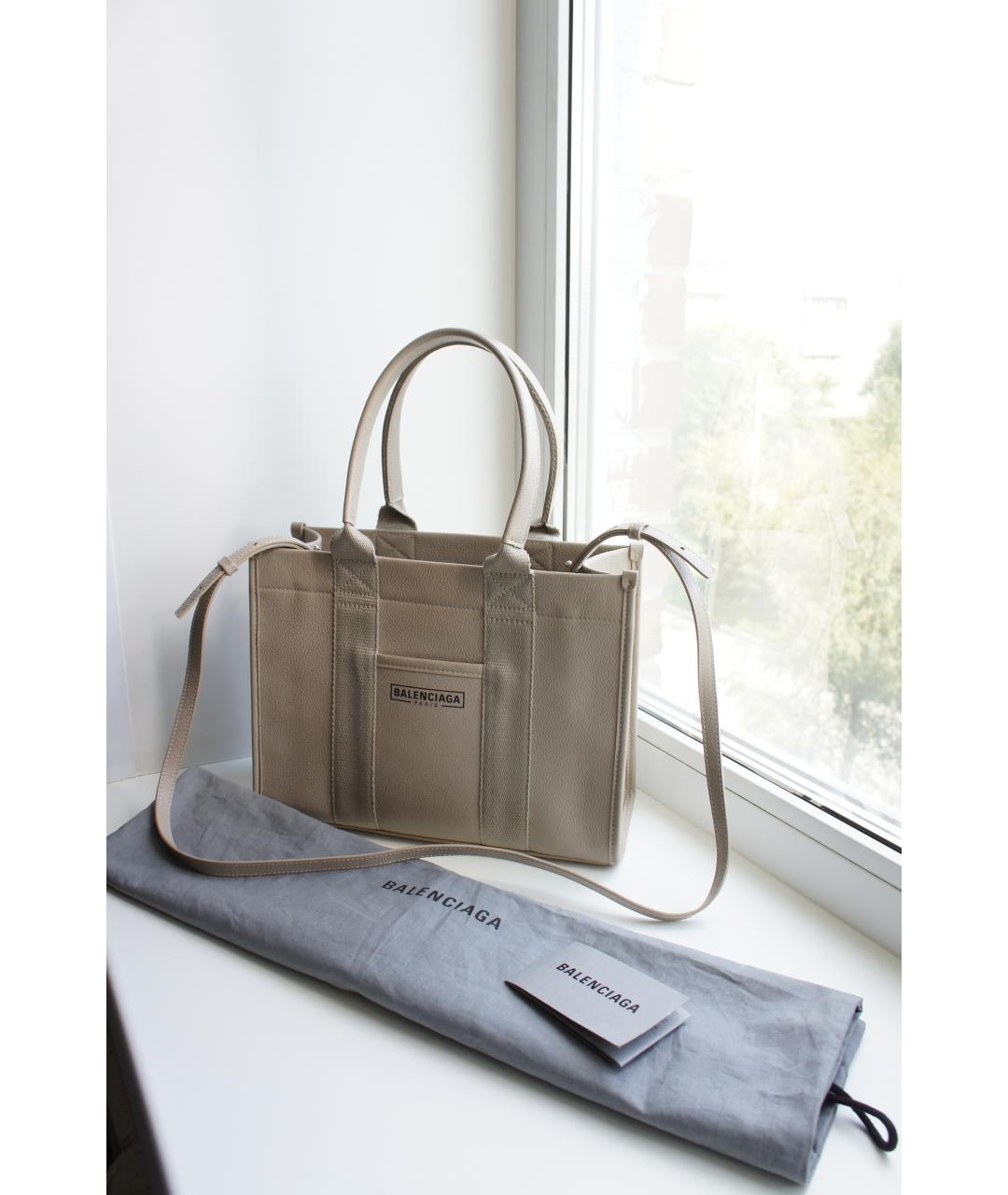 BALENCIAGA Бежевая кожаная сумка тоут, фото 4