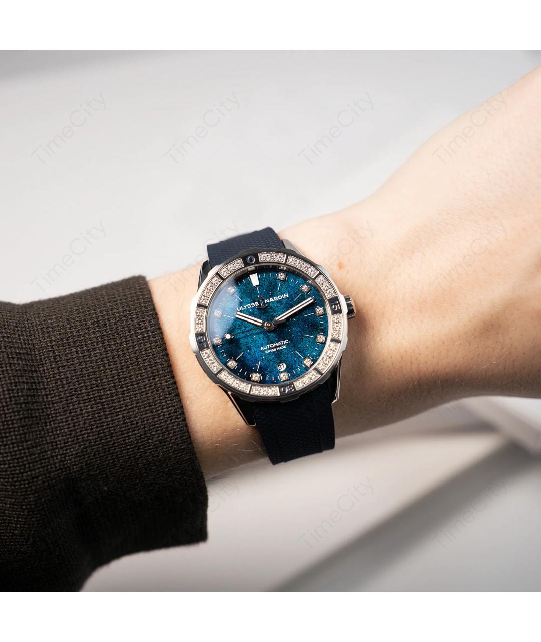 Ulysse Nardin Темно-синие часы, фото 3