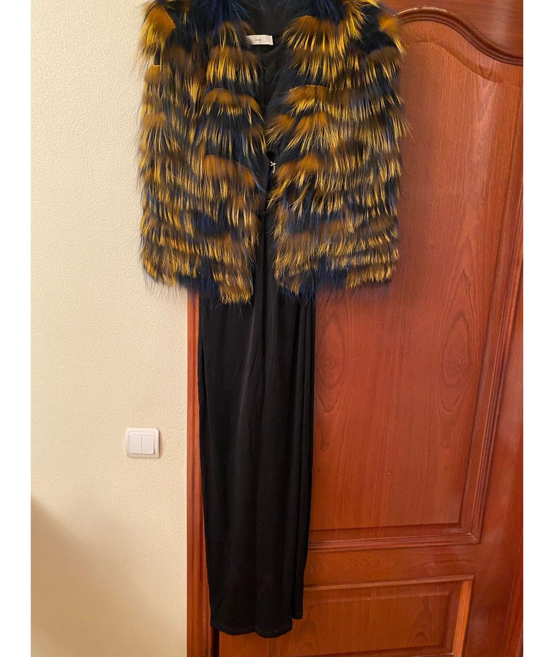 FENDI Коричневый меховой жилет, фото 4