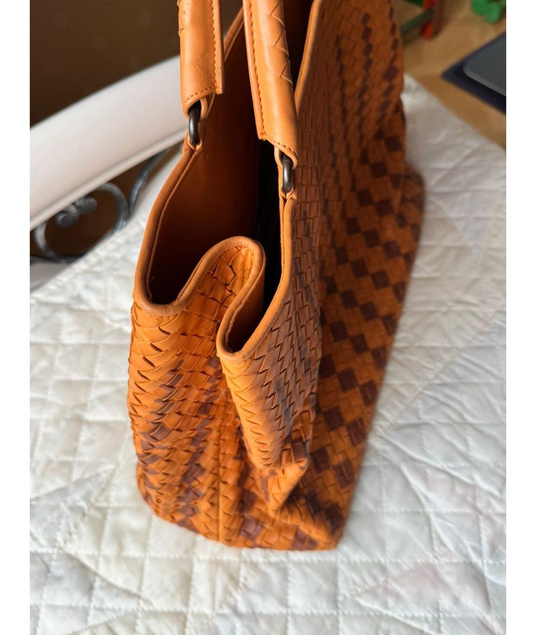 BOTTEGA VENETA Оранжевая кожаная сумка тоут, фото 3