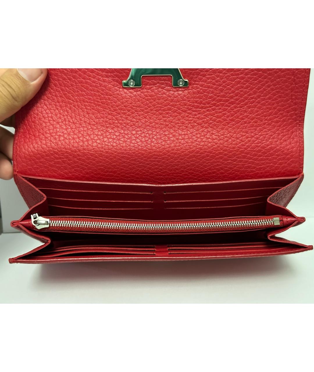 LOUIS VUITTON Коралловый кожаный кошелек, фото 4