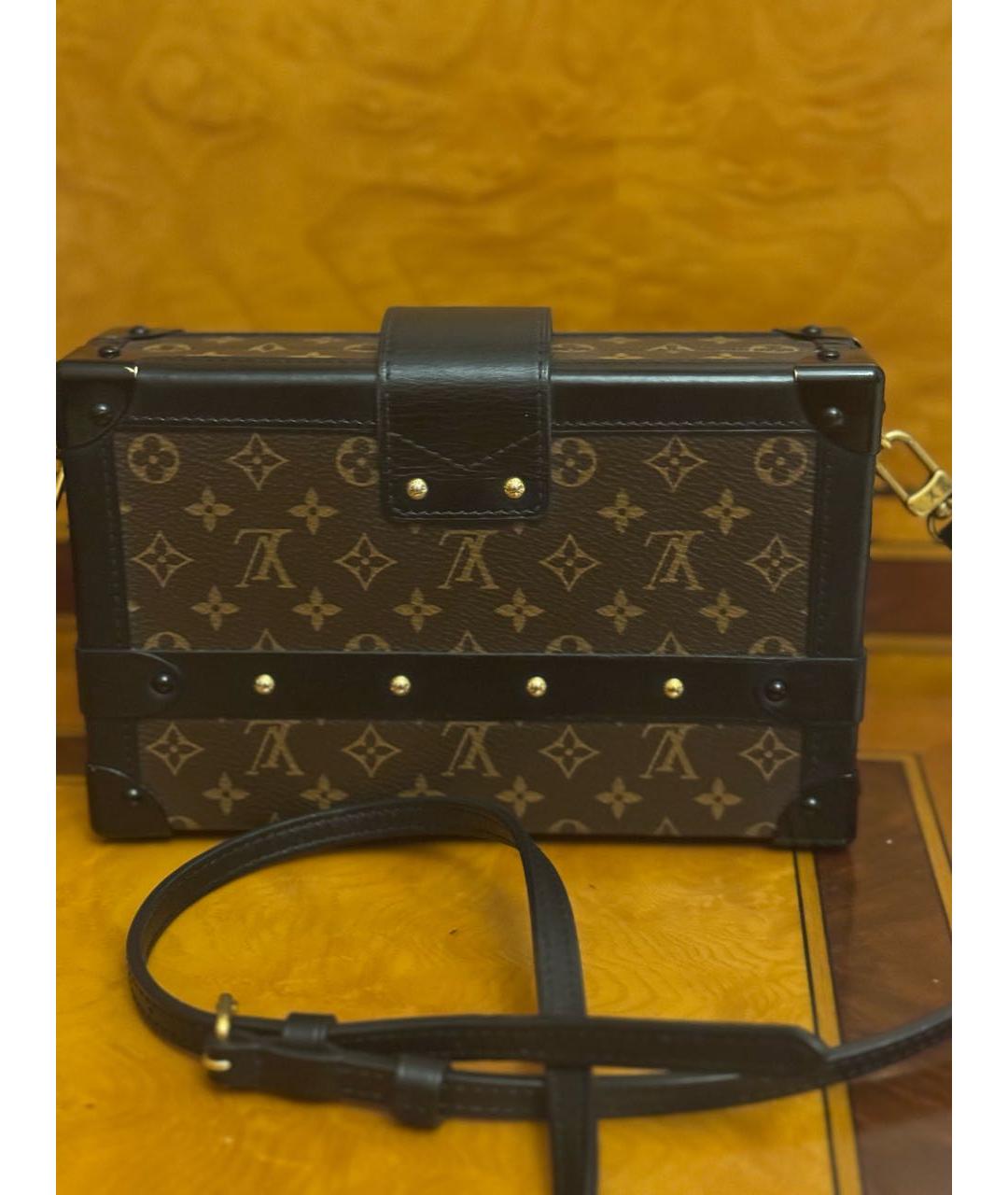 LOUIS VUITTON Коричневая кожаная сумка через плечо, фото 2