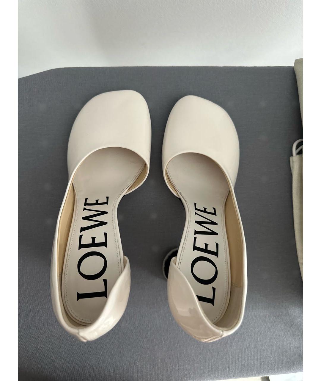 LOEWE Белые туфли из лакированной кожи, фото 3
