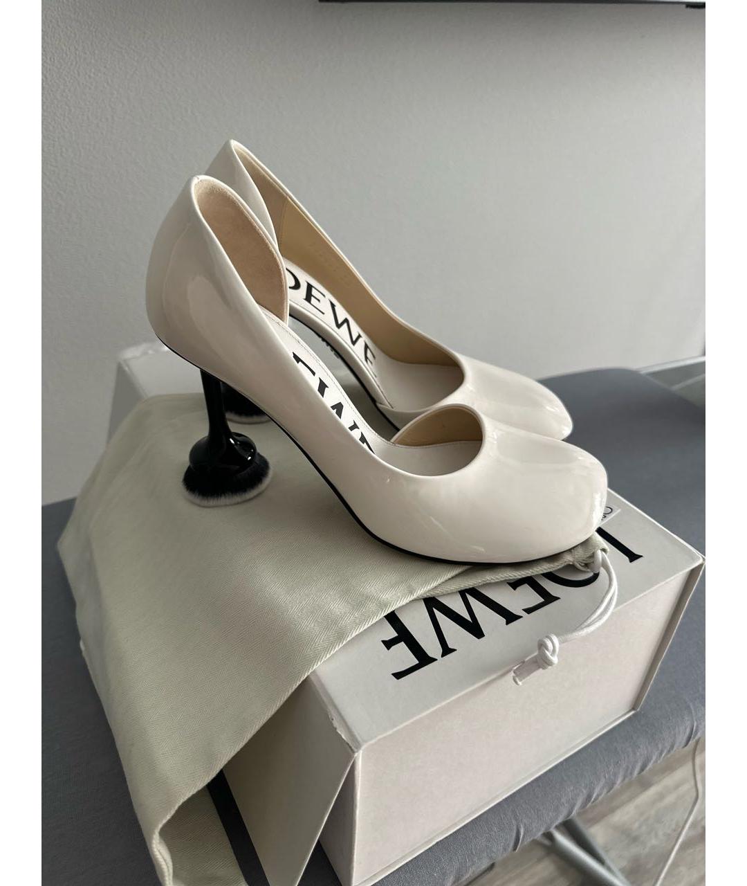 LOEWE Белые туфли из лакированной кожи, фото 8
