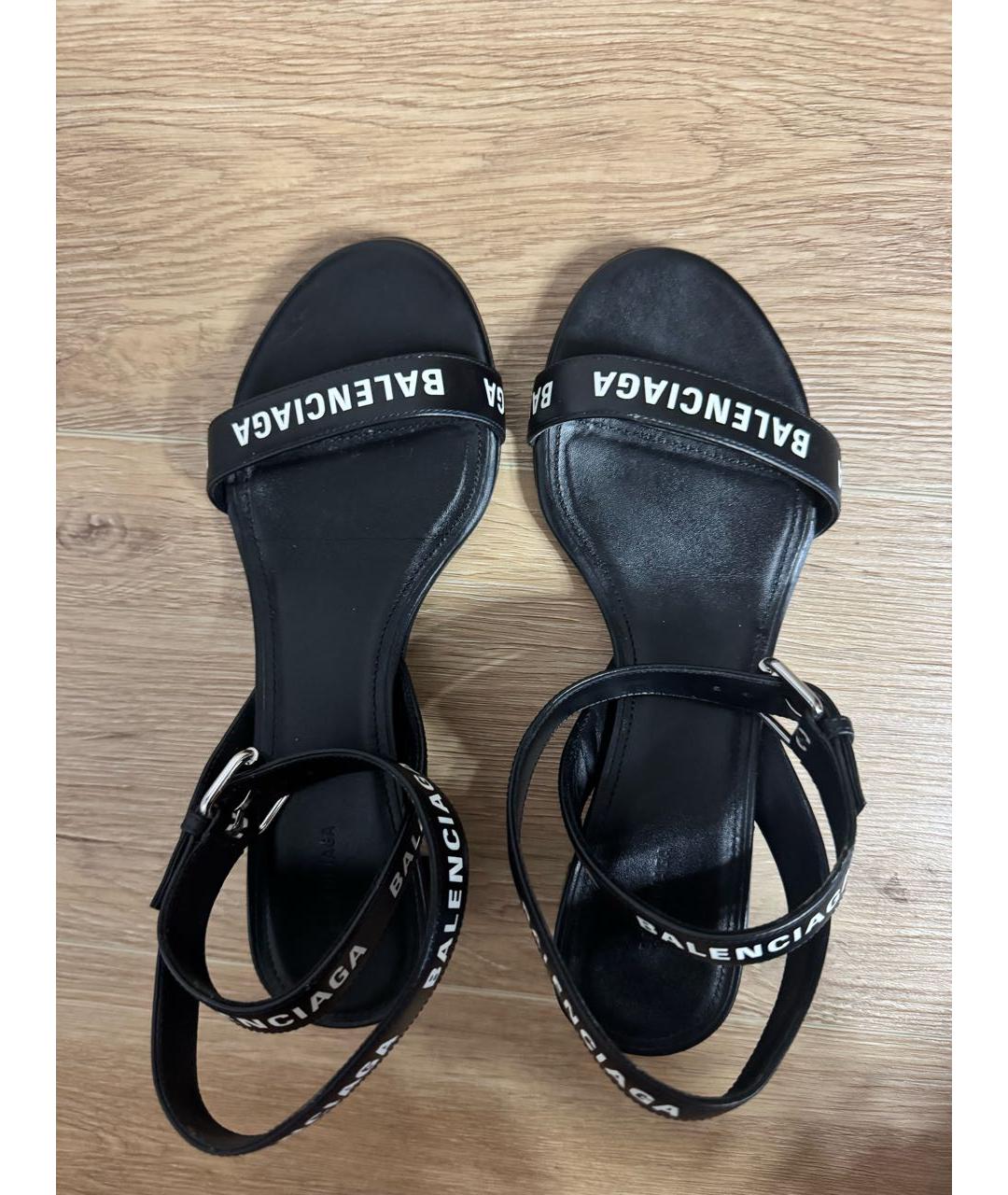 BALENCIAGA Черные кожаные босоножки, фото 3