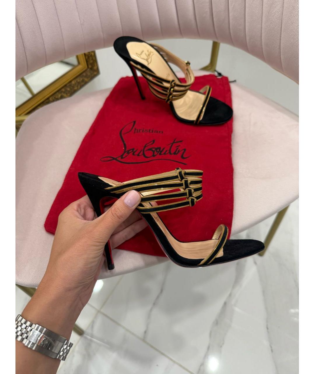 CHRISTIAN LOUBOUTIN Черные замшевые босоножки, фото 2