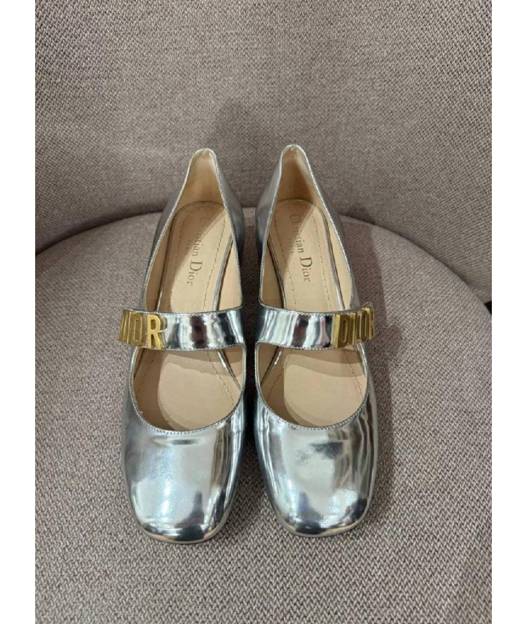 CHRISTIAN DIOR Серебряные кожаные балетки, фото 2
