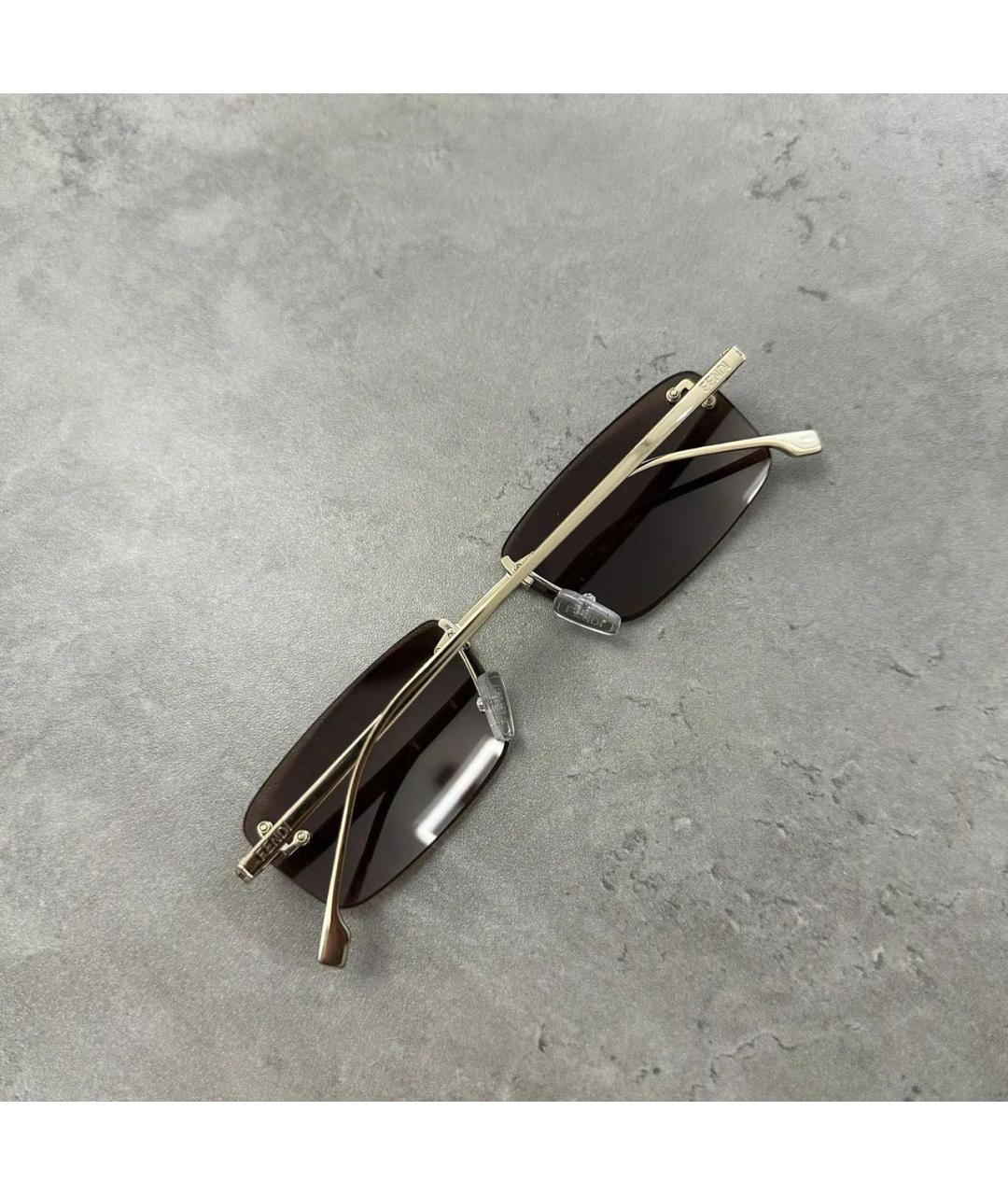 FENDI Золотые металлические солнцезащитные очки, фото 3