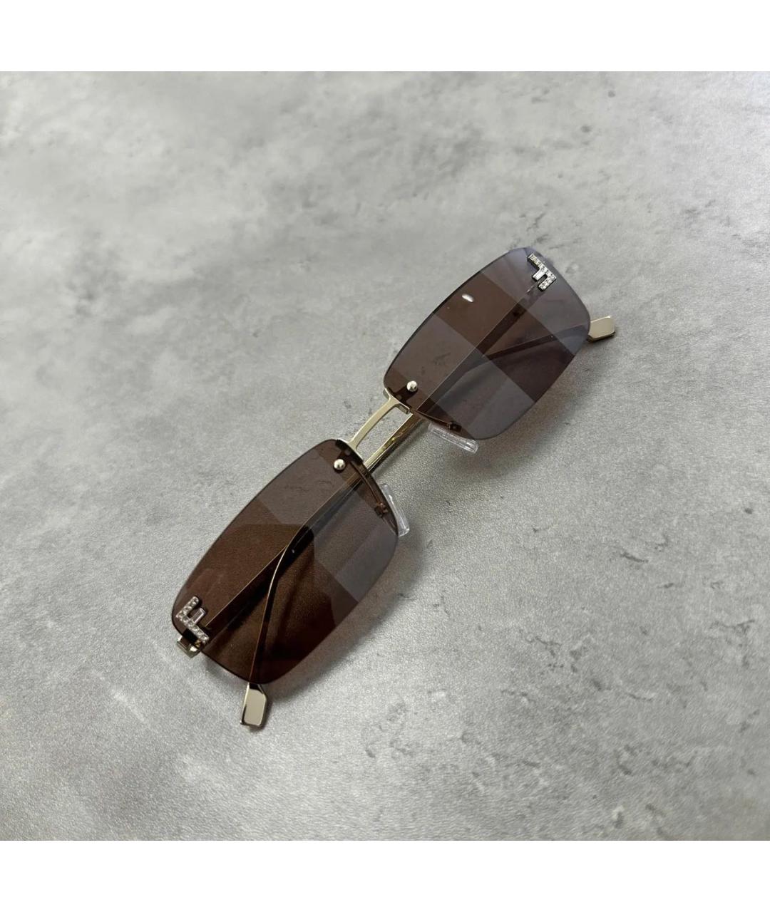 FENDI Золотые металлические солнцезащитные очки, фото 2