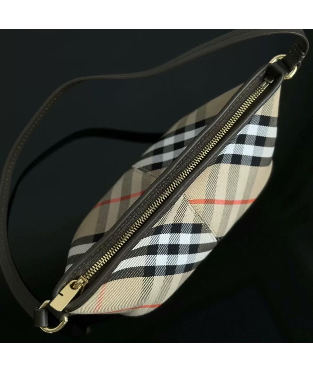 BURBERRY Кожаная сумка с короткими ручками, фото 3