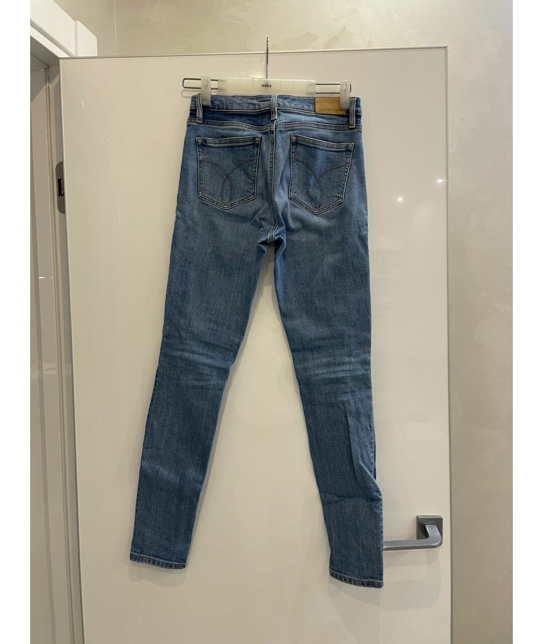 CALVIN KLEIN JEANS Голубые хлопко-эластановые джинсы слим, фото 2