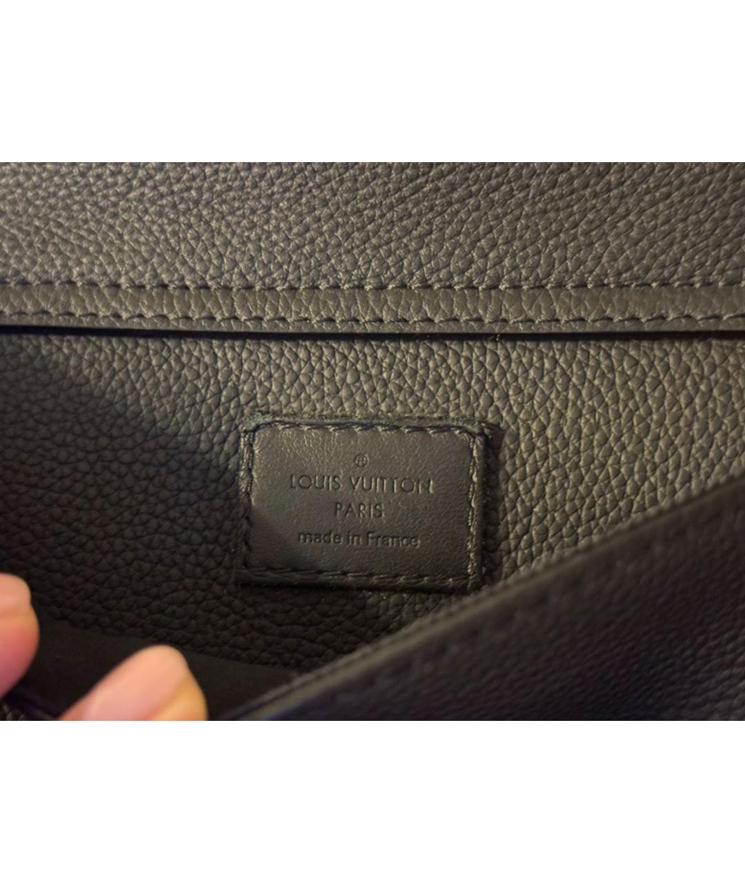 LOUIS VUITTON Черная кожаная поясная сумка, фото 3