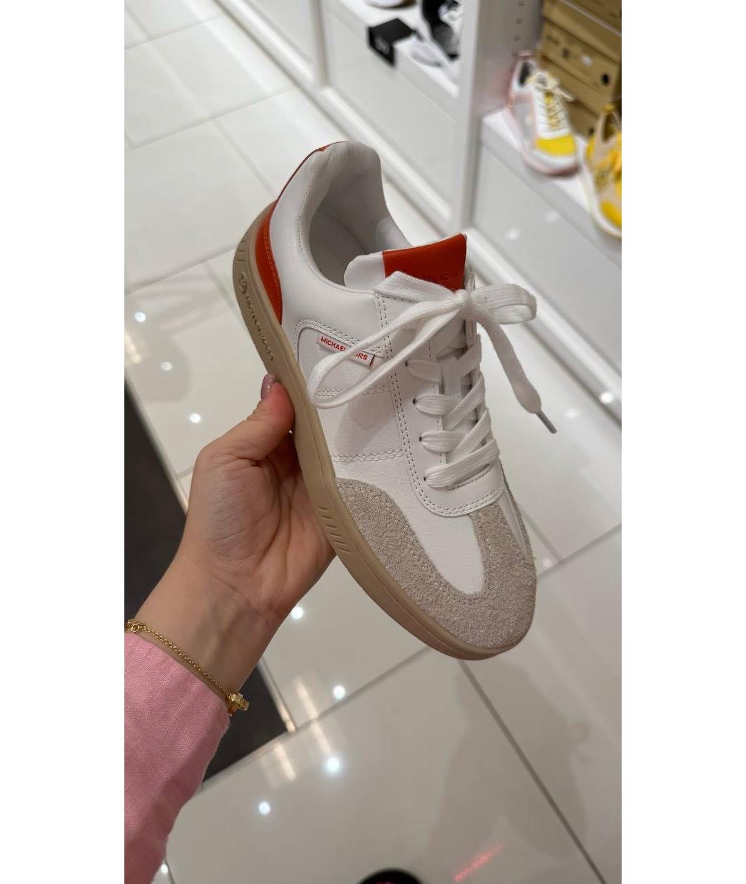MICHAEL MICHAEL KORS Белые кеды из искусственной кожи, фото 2