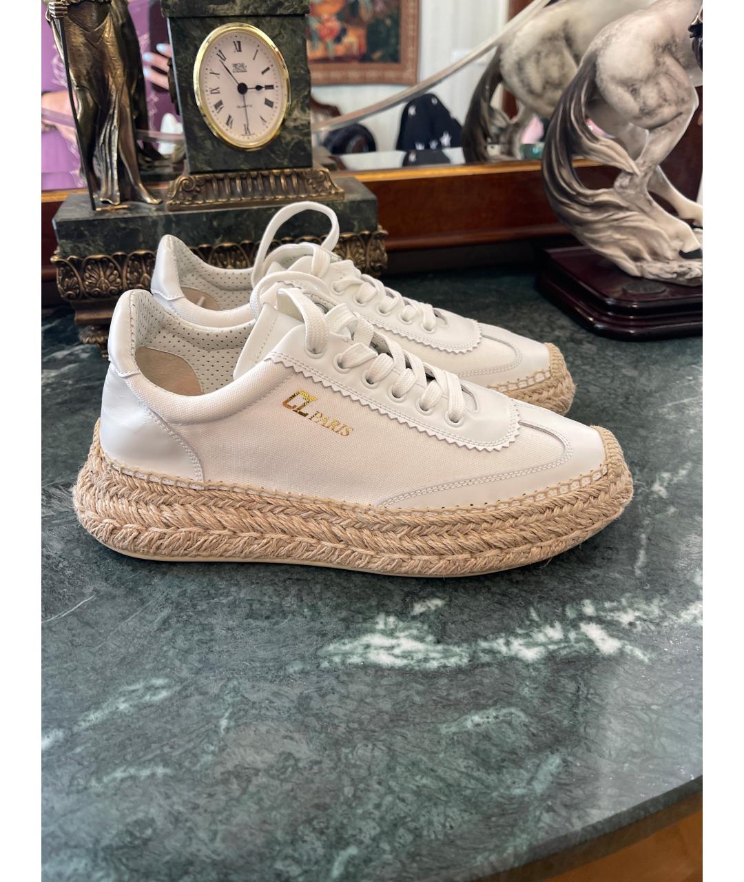 CHRISTIAN LOUBOUTIN Белые кожаные кроссовки, фото 6