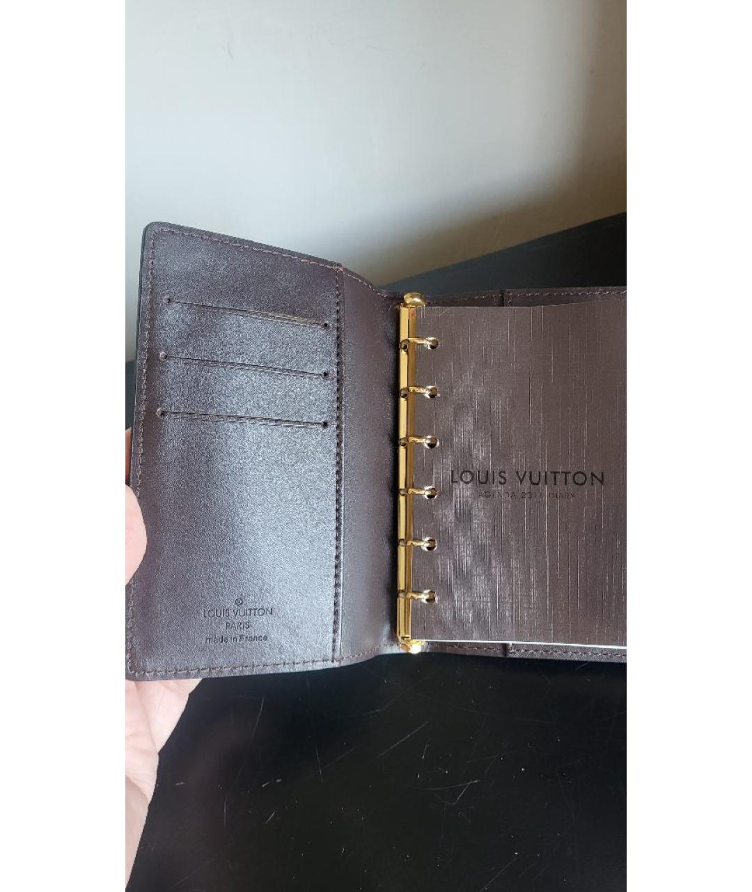 LOUIS VUITTON Кожаный кардхолдер, фото 3