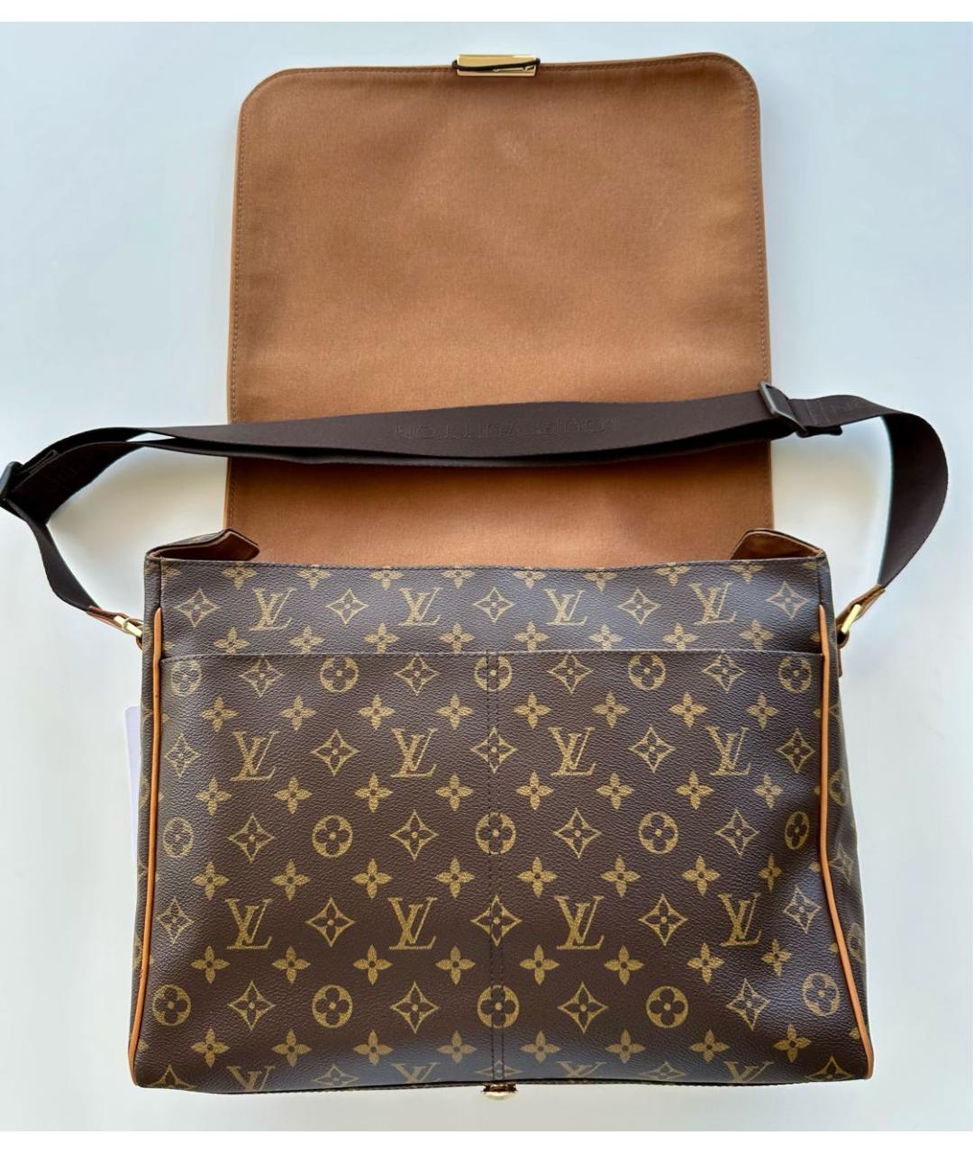 LOUIS VUITTON Коричневая сумка на плечо, фото 6