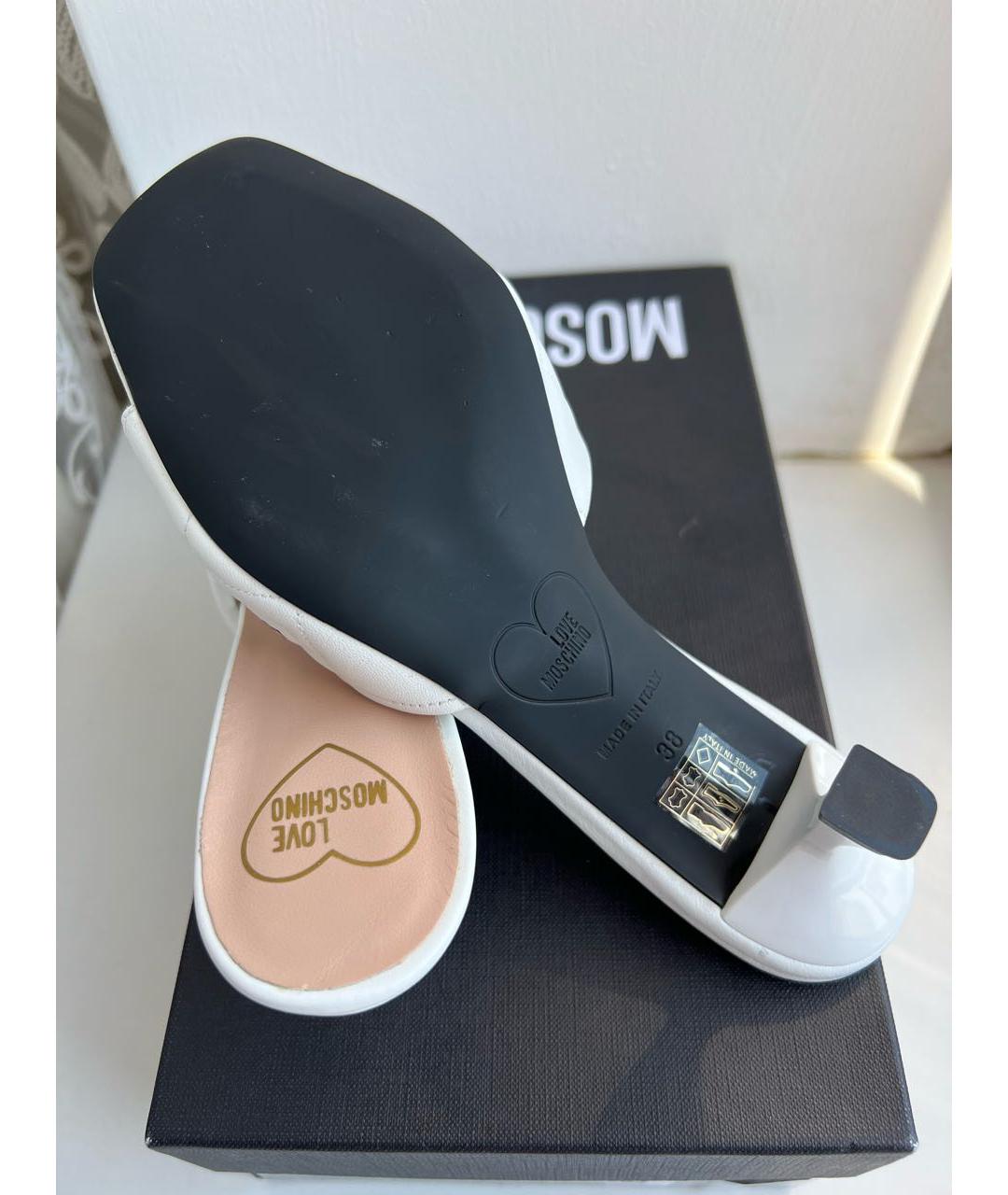 LOVE MOSCHINO Белые кожаные мюли, фото 4
