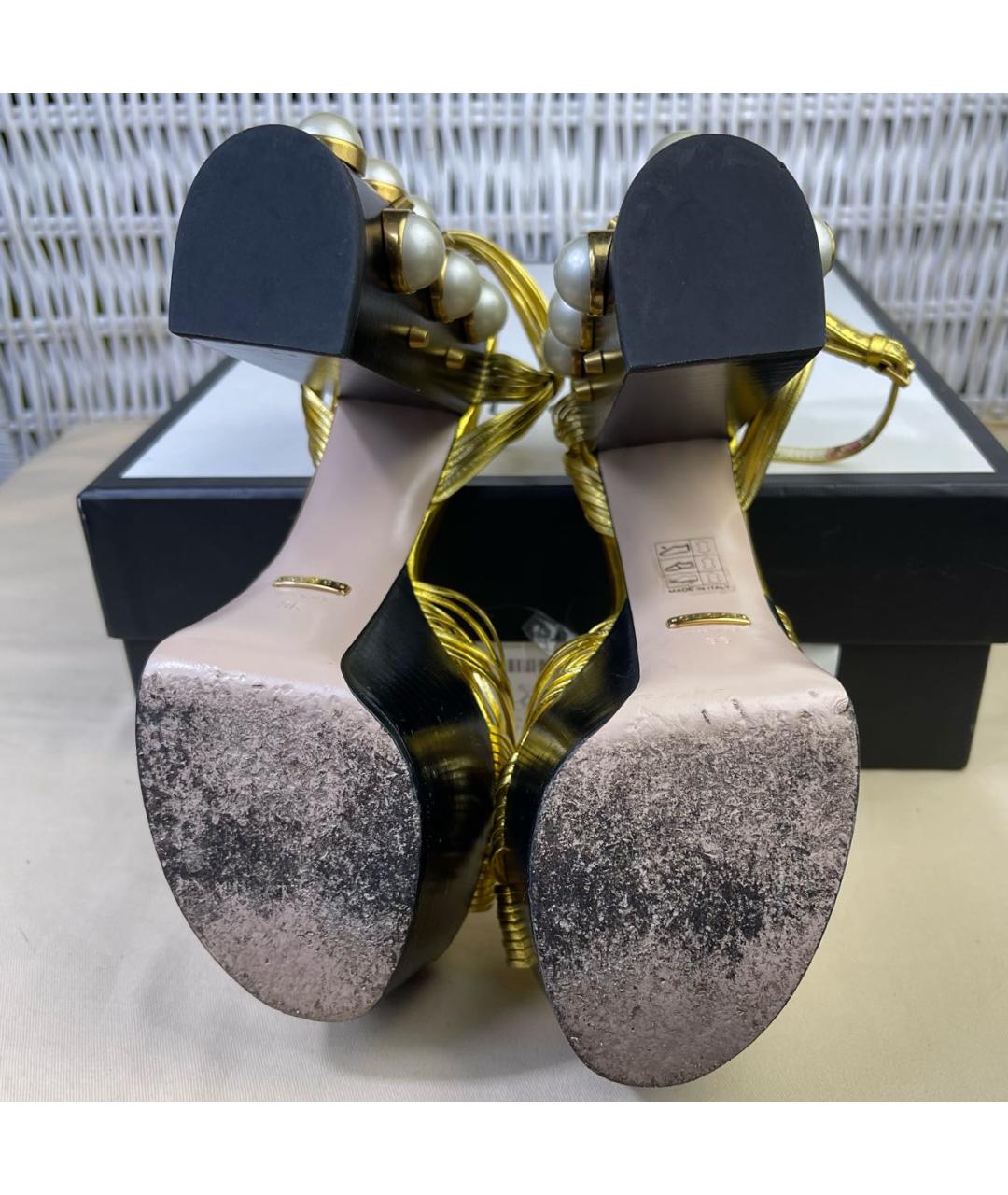 GUCCI Золотые кожаные босоножки, фото 7