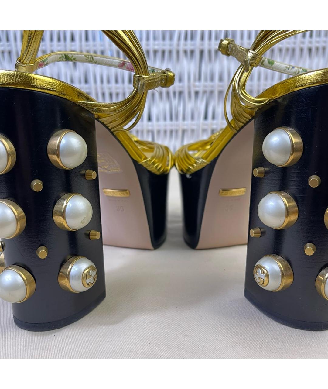GUCCI Золотые кожаные босоножки, фото 5