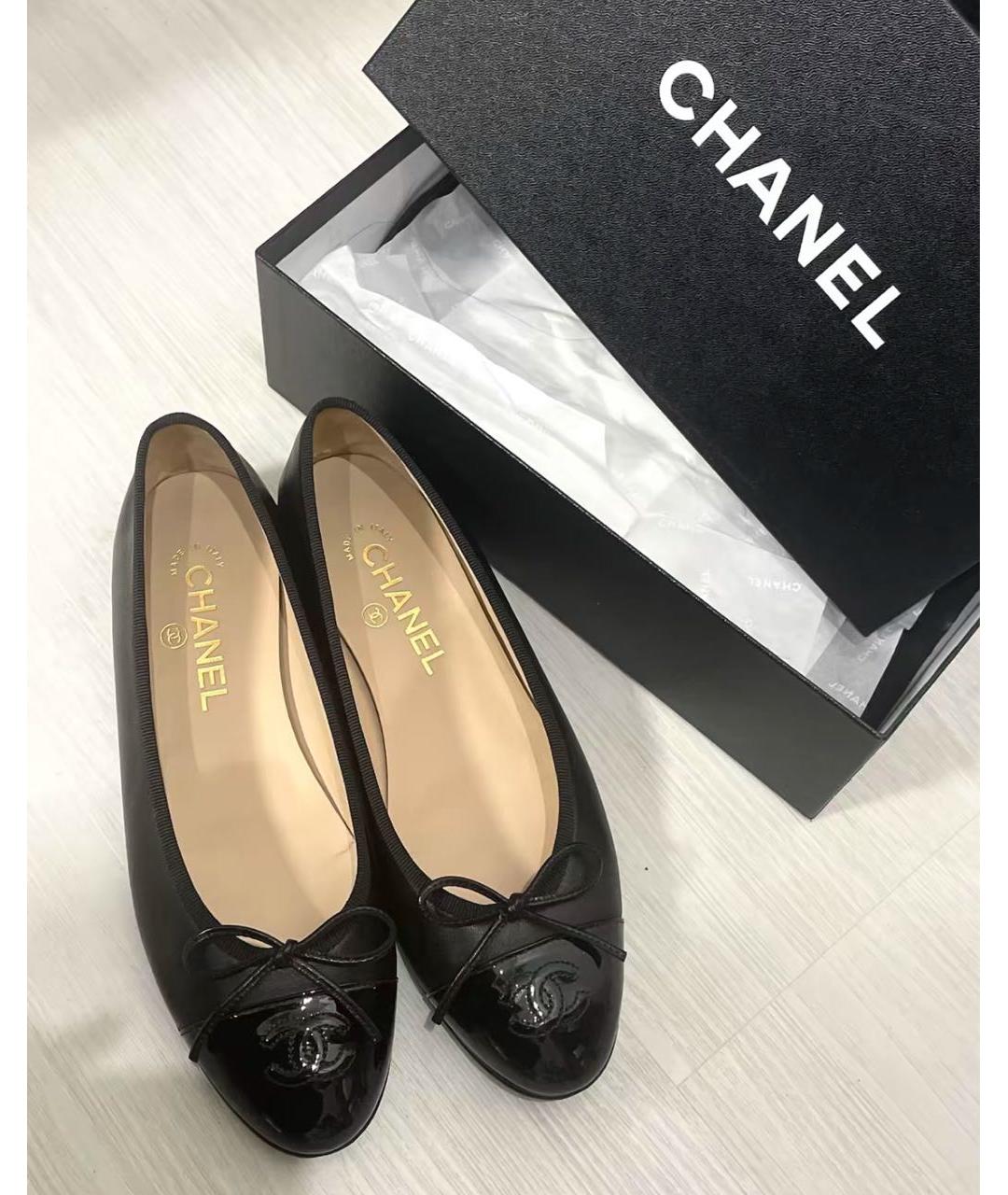 CHANEL Черные кожаные балетки, фото 6