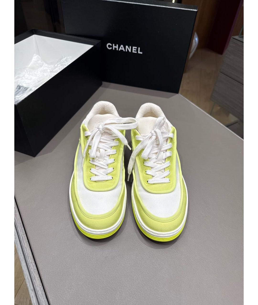 CHANEL Салатовые текстильные кеды, фото 2