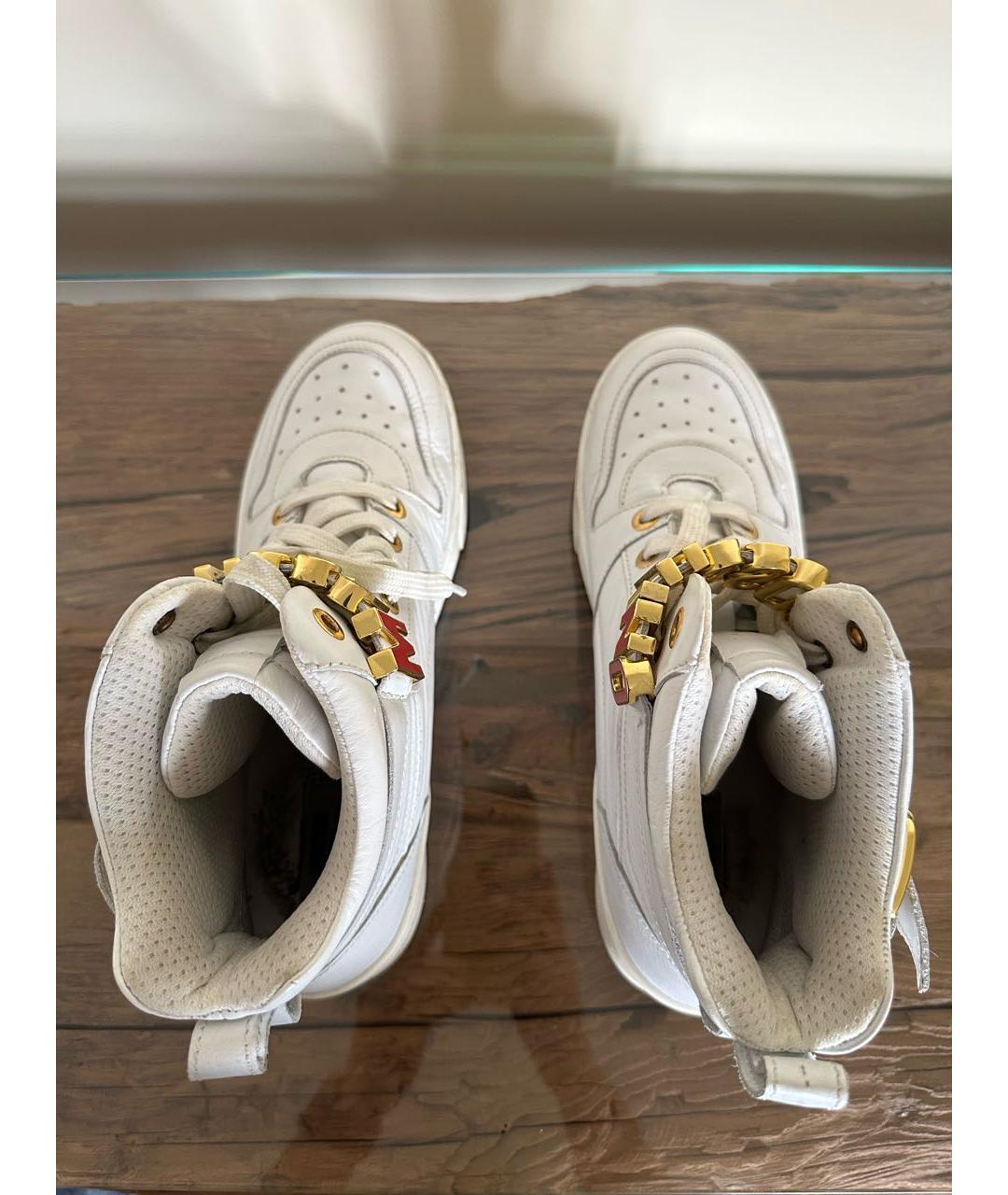 MOSCHINO Белые кожаные кроссовки, фото 4
