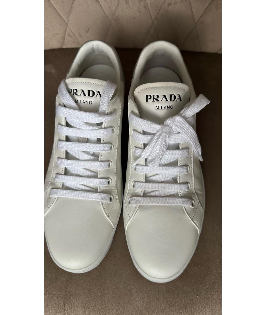 PRADA Белые кожаные кеды, фото 2