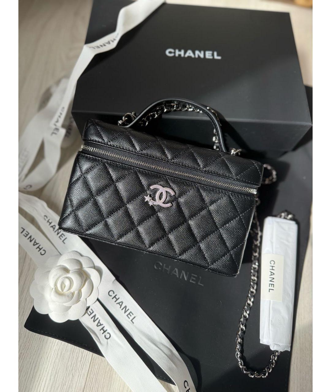 CHANEL Черная кожаная сумка с короткими ручками, фото 6