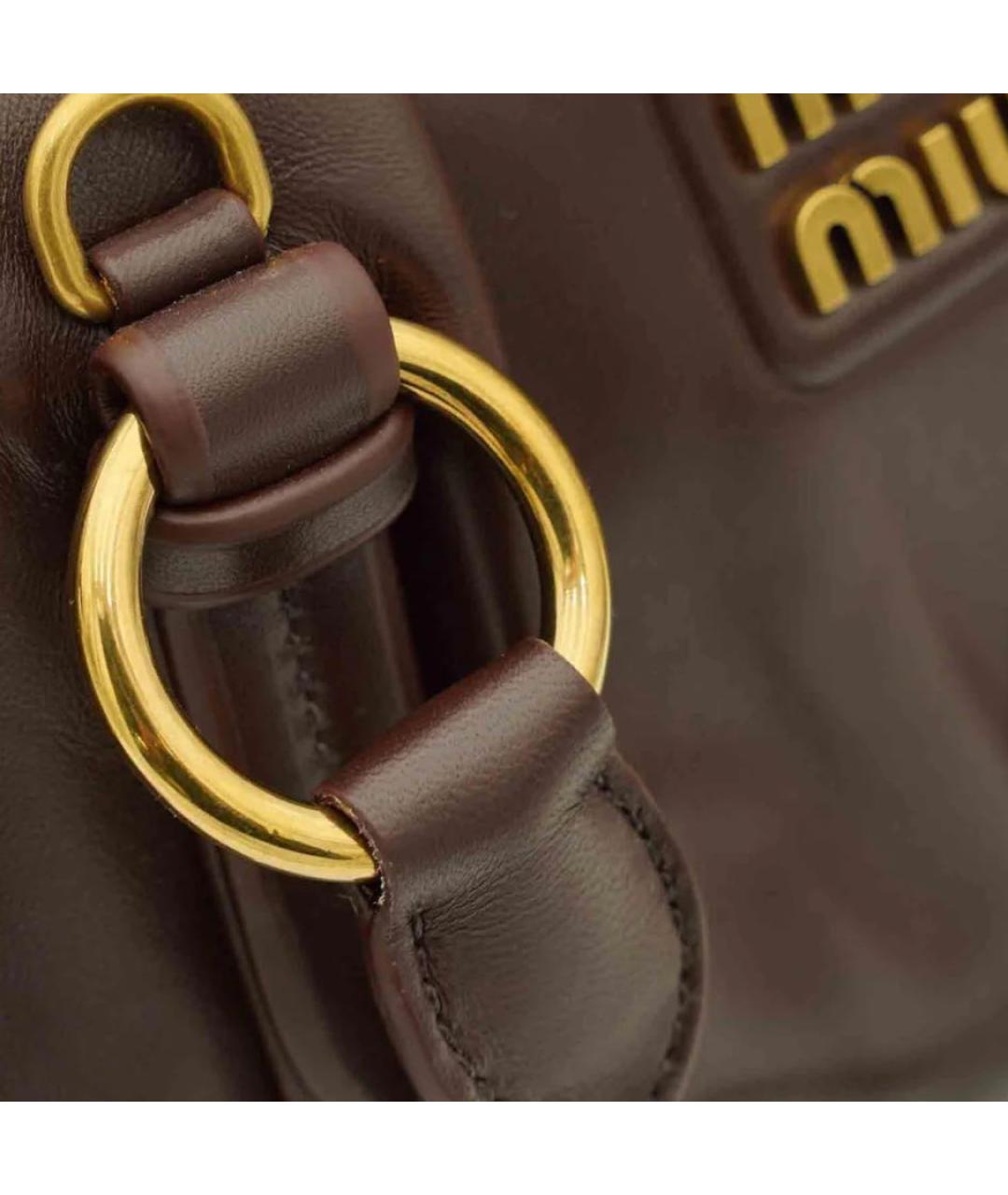 MIU MIU Коричневая кожаная сумка с короткими ручками, фото 6
