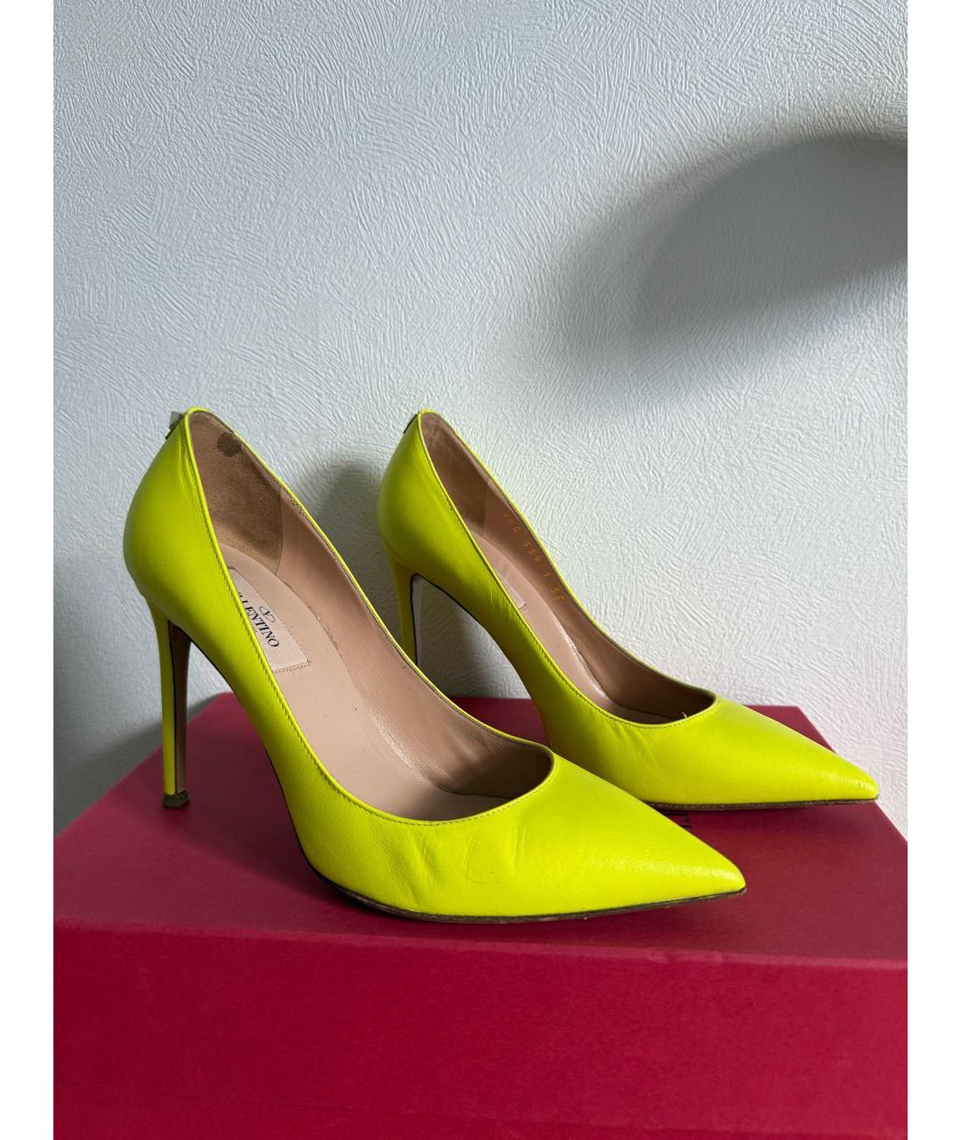 VALENTINO Салатовые кожаные туфли, фото 9