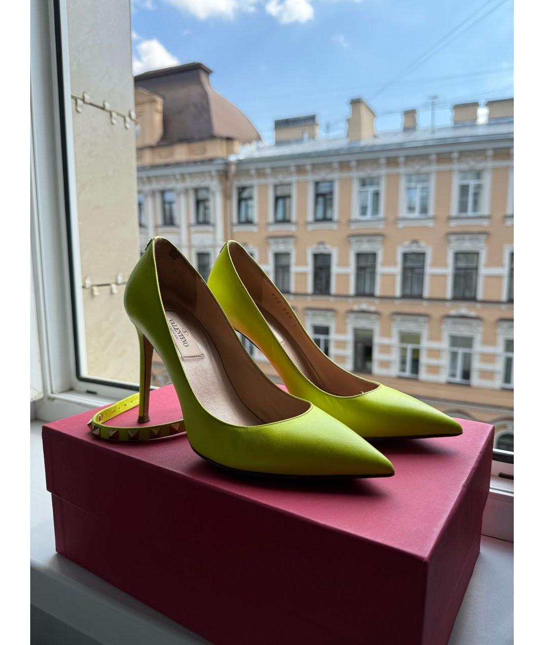 VALENTINO Салатовые кожаные туфли, фото 8