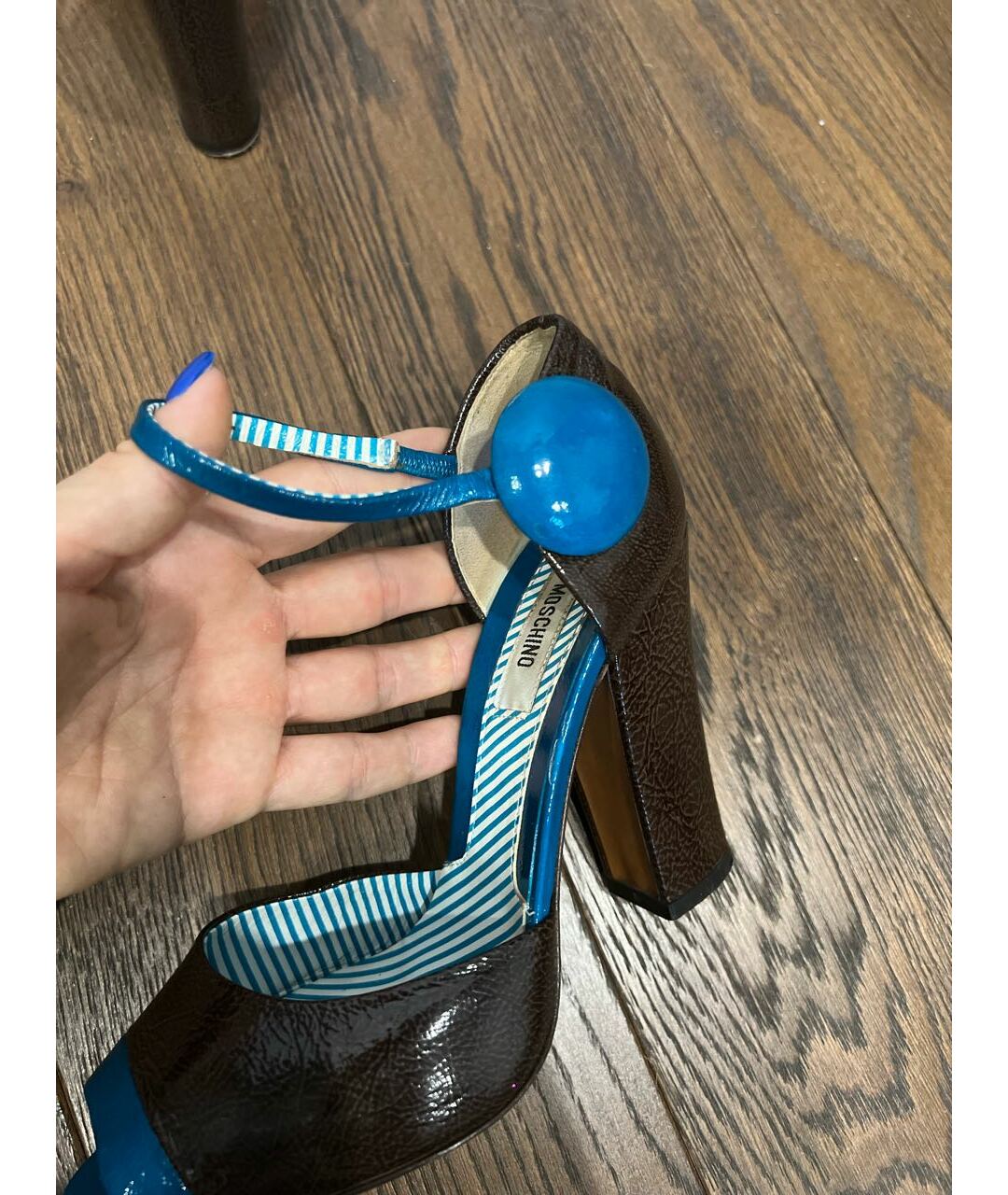 MOSCHINO Мульти босоножки из лакированной кожи, фото 5