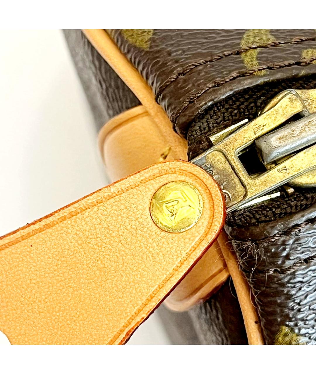 LOUIS VUITTON Коричневая кожаная сумка с короткими ручками, фото 9