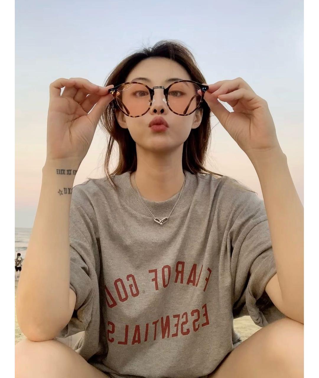 FEAR OF GOD ESSENTIALS Серая хлопковая футболка, фото 3