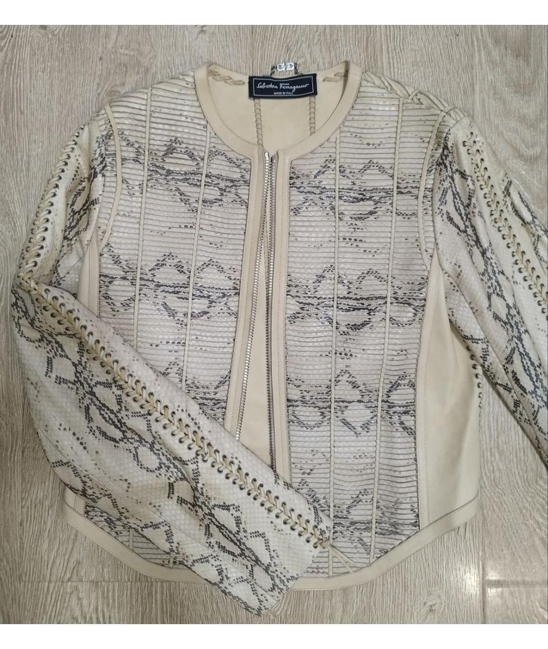 FERRAGAMO Бежевая куртка из экзотической кожи, фото 2
