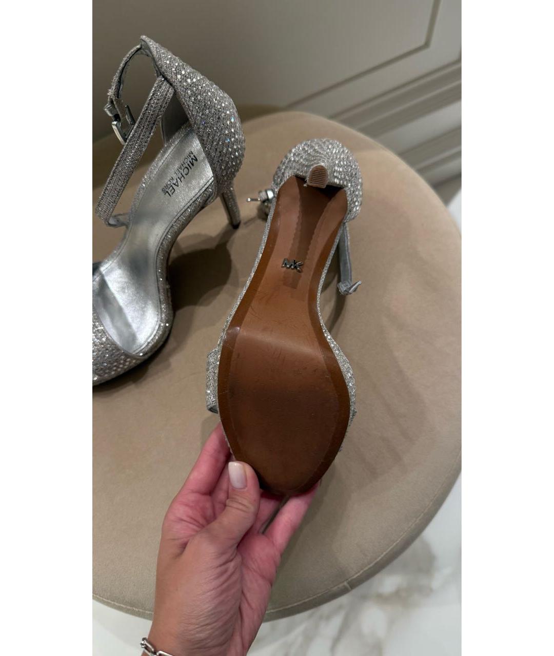 MICHAEL KORS Серебряные босоножки, фото 5