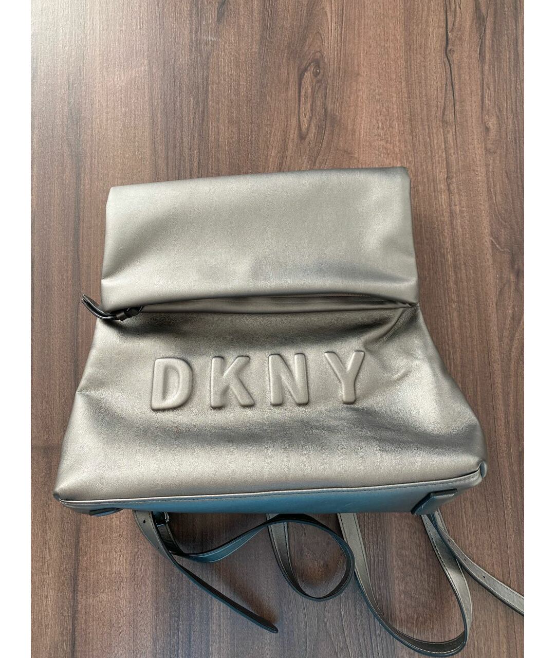 DKNY Серебрянный рюкзак из искусственной кожи, фото 8