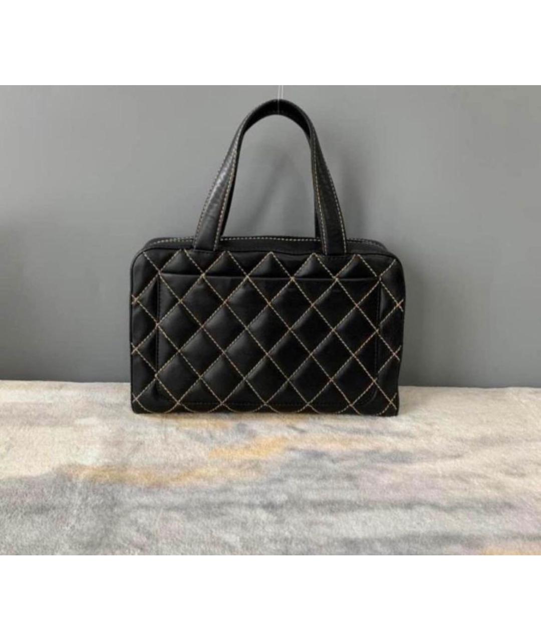 CHANEL Черная кожаная сумка с короткими ручками, фото 2