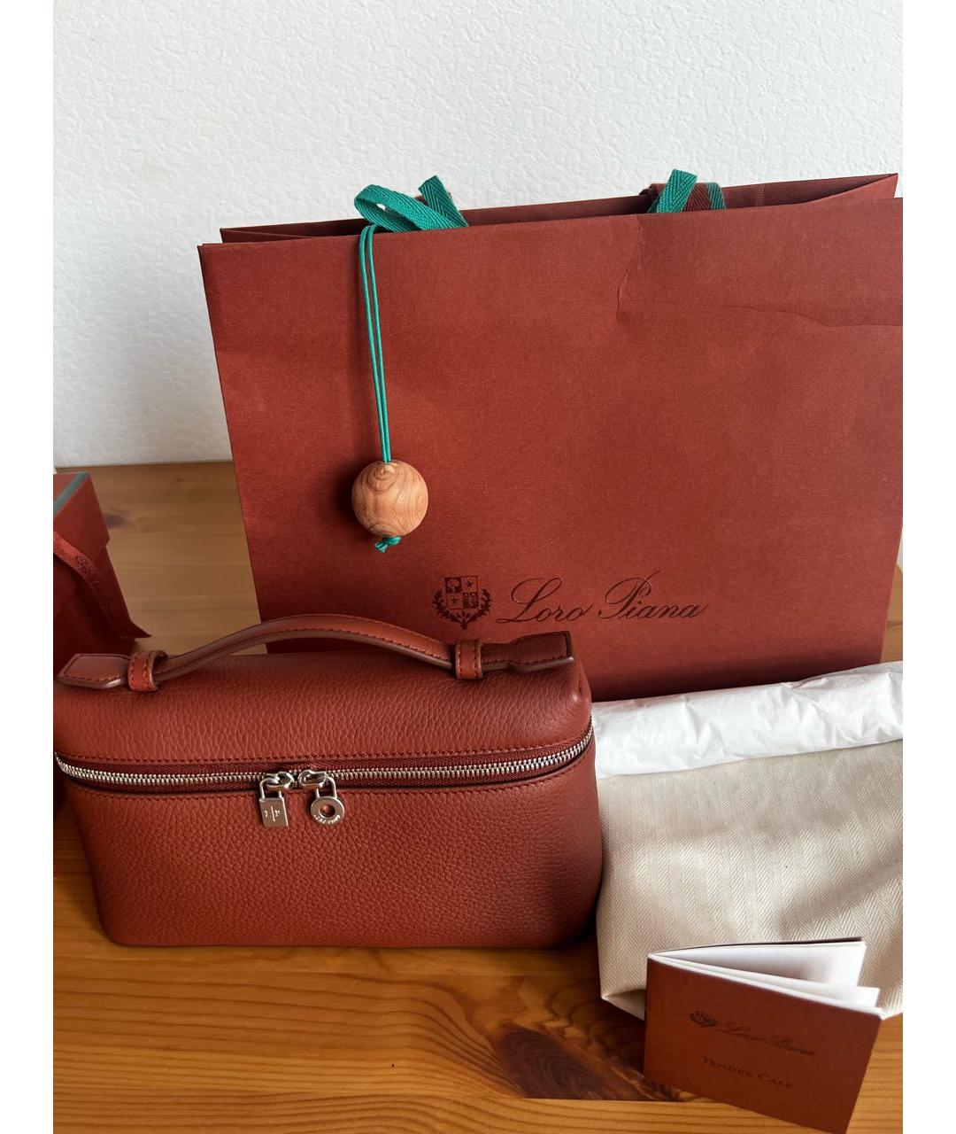 LORO PIANA Бордовая кожаная сумка на плечо, фото 2