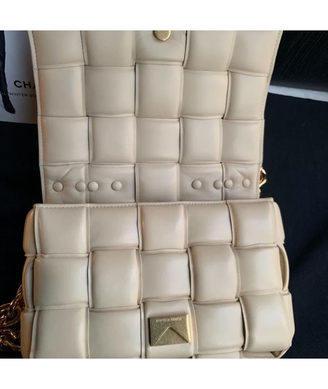BOTTEGA VENETA Бежевая кожаная сумка через плечо, фото 3