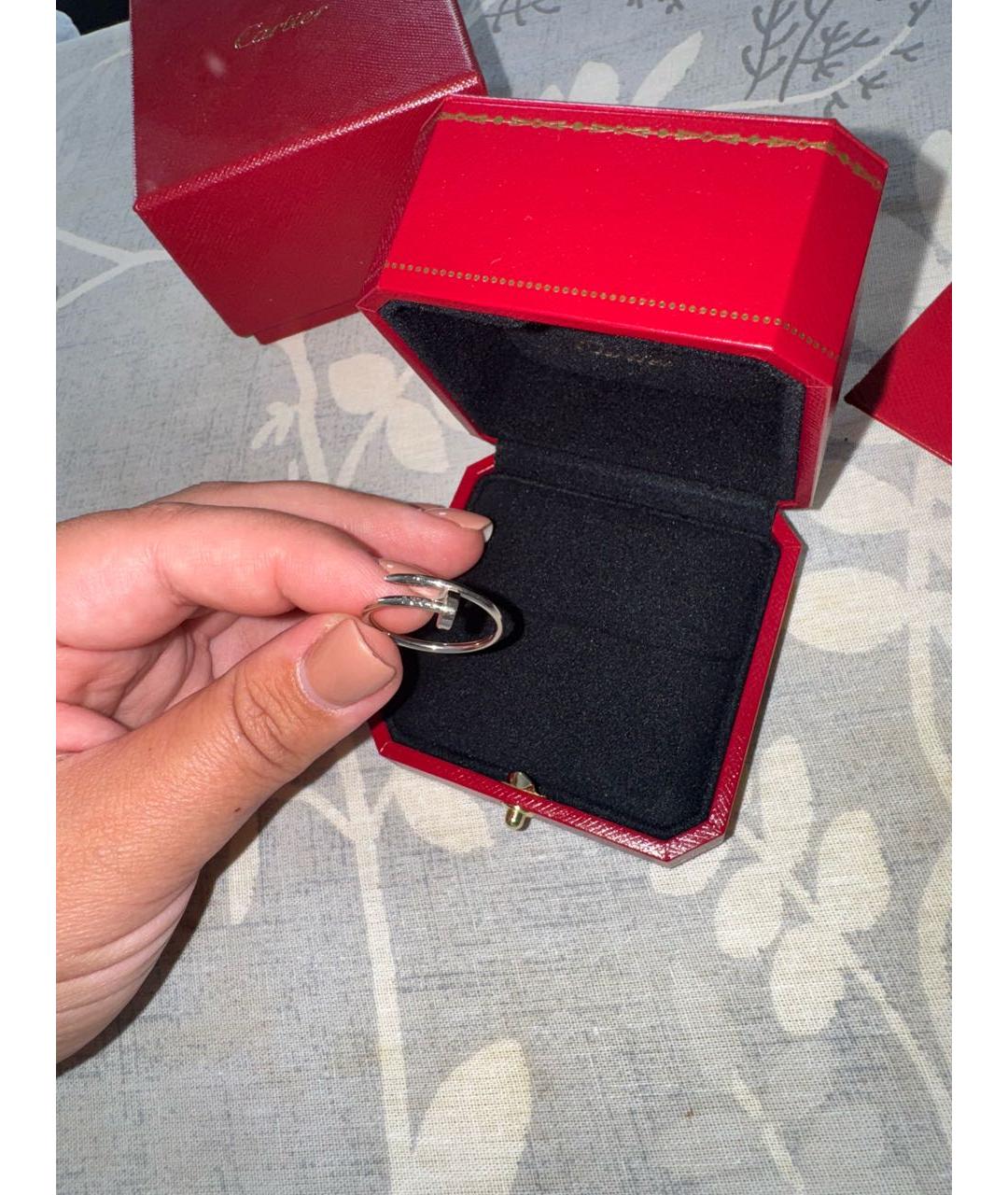 CARTIER Белое кольцо из белого золота, фото 4