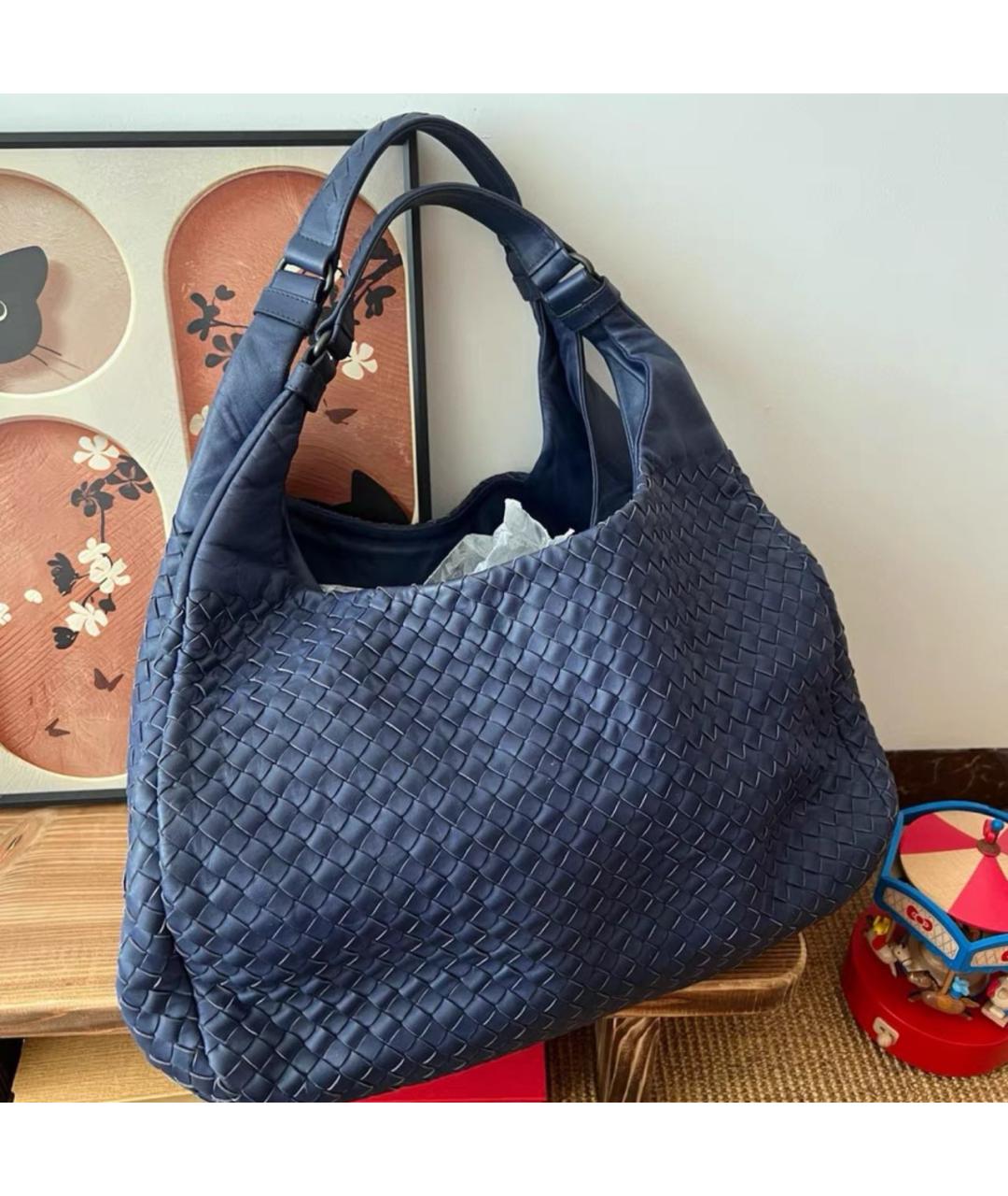 BOTTEGA VENETA Темно-синяя кожаная сумка тоут, фото 5