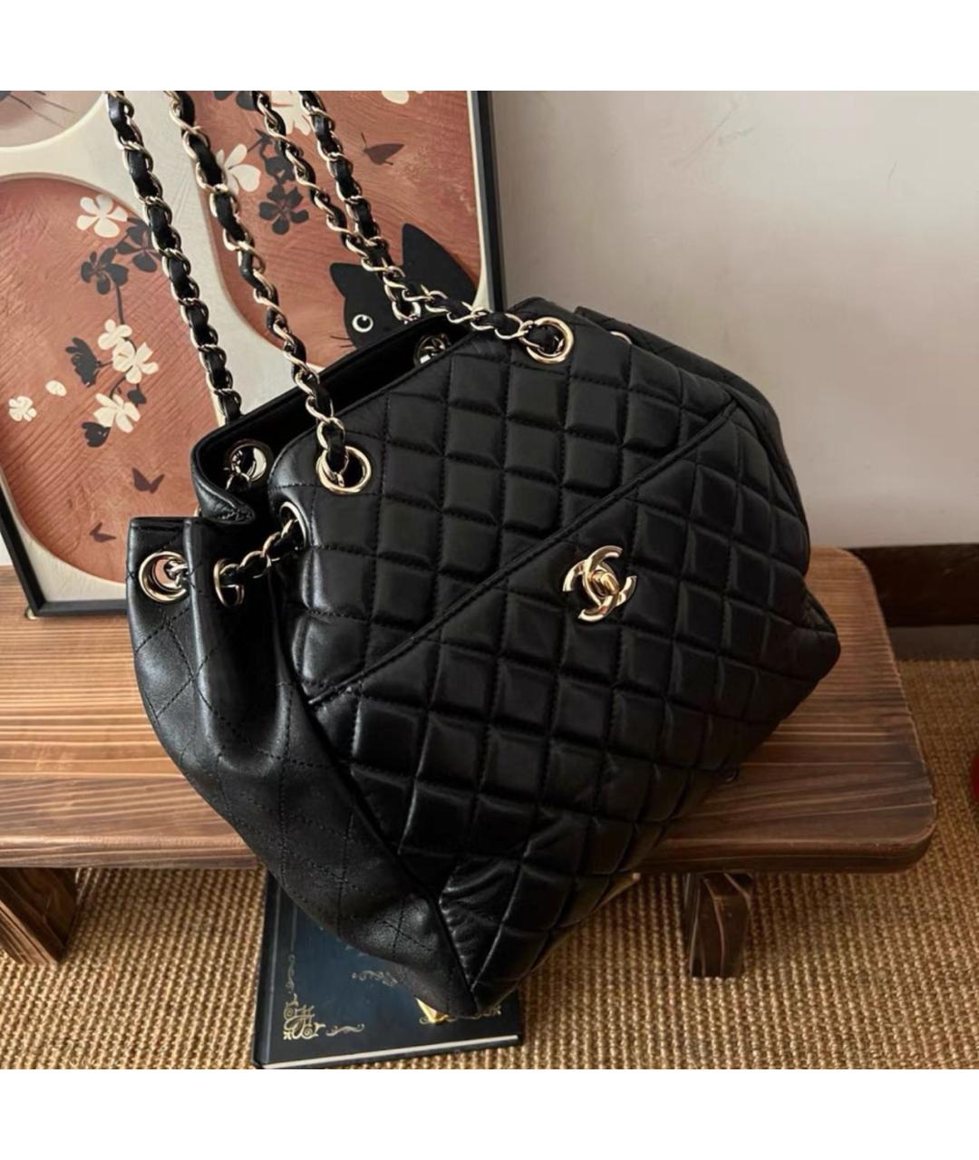 CHANEL Черная кожаная сумка тоут, фото 5