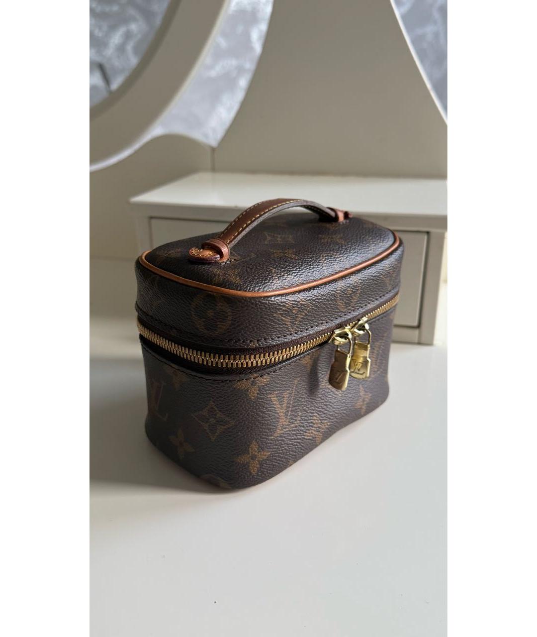LOUIS VUITTON Коричневая кожаная косметичка, фото 2