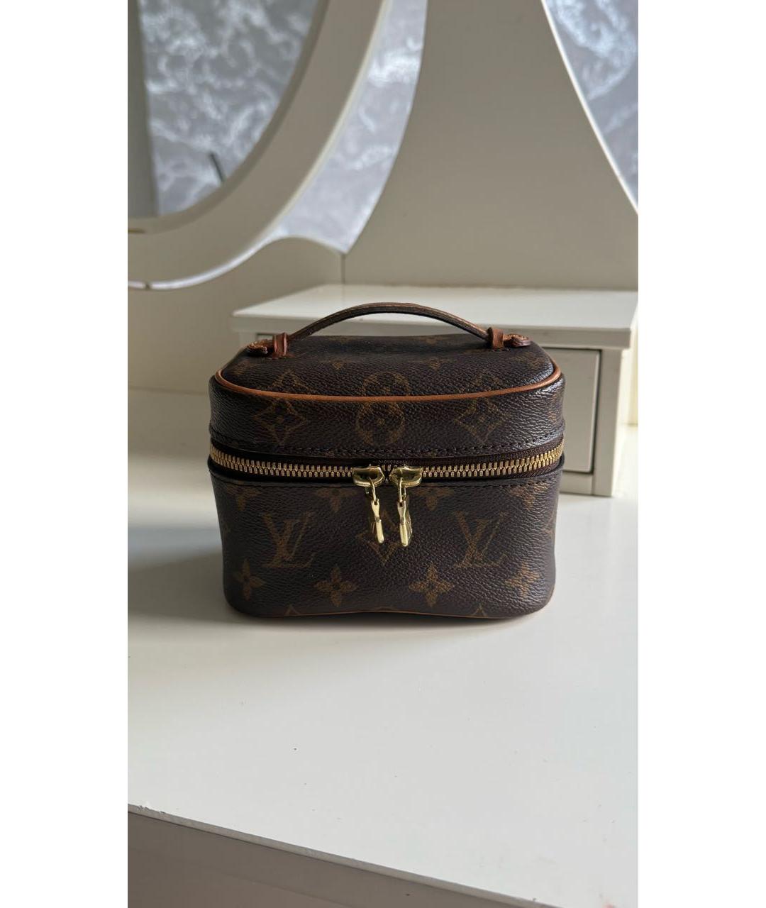 LOUIS VUITTON Коричневая кожаная косметичка, фото 7