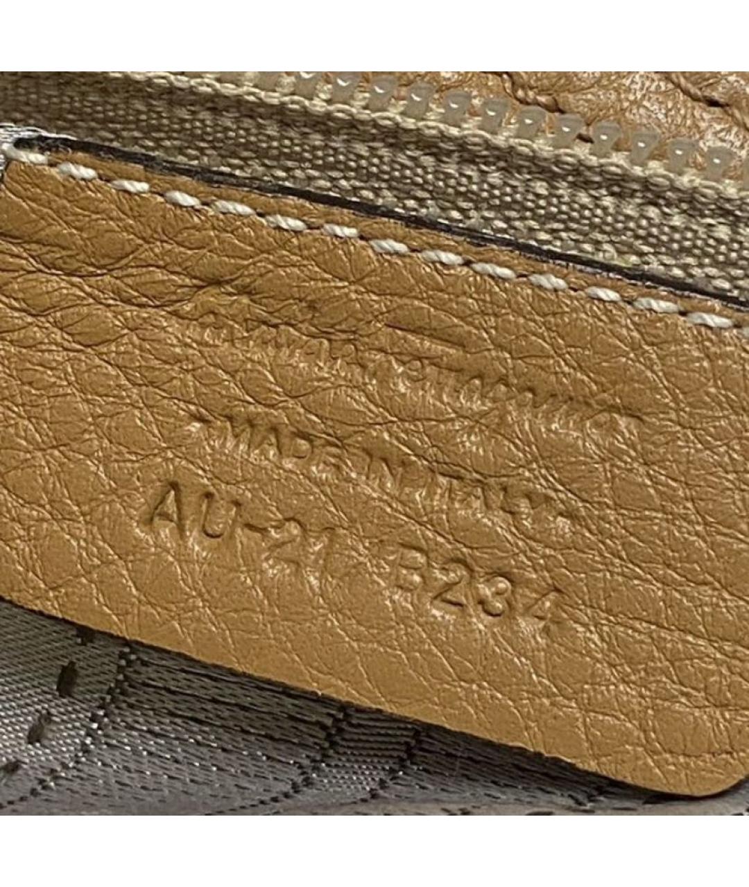 FERRAGAMO Коричневая кожаная сумка с короткими ручками, фото 3