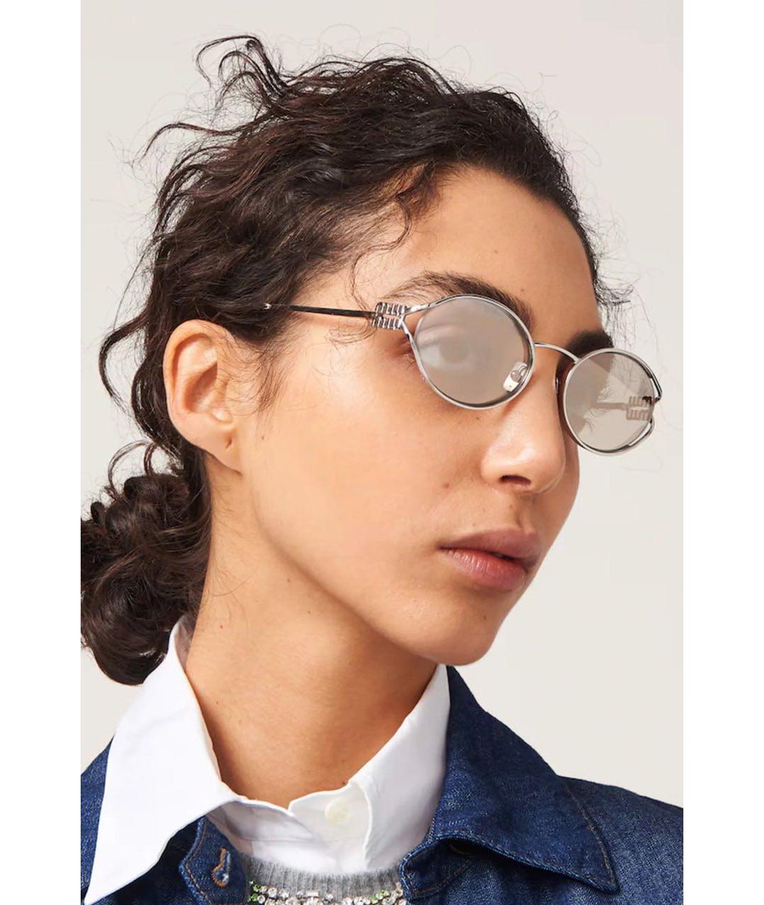 MIU MIU Серебряные металлические солнцезащитные очки, фото 3