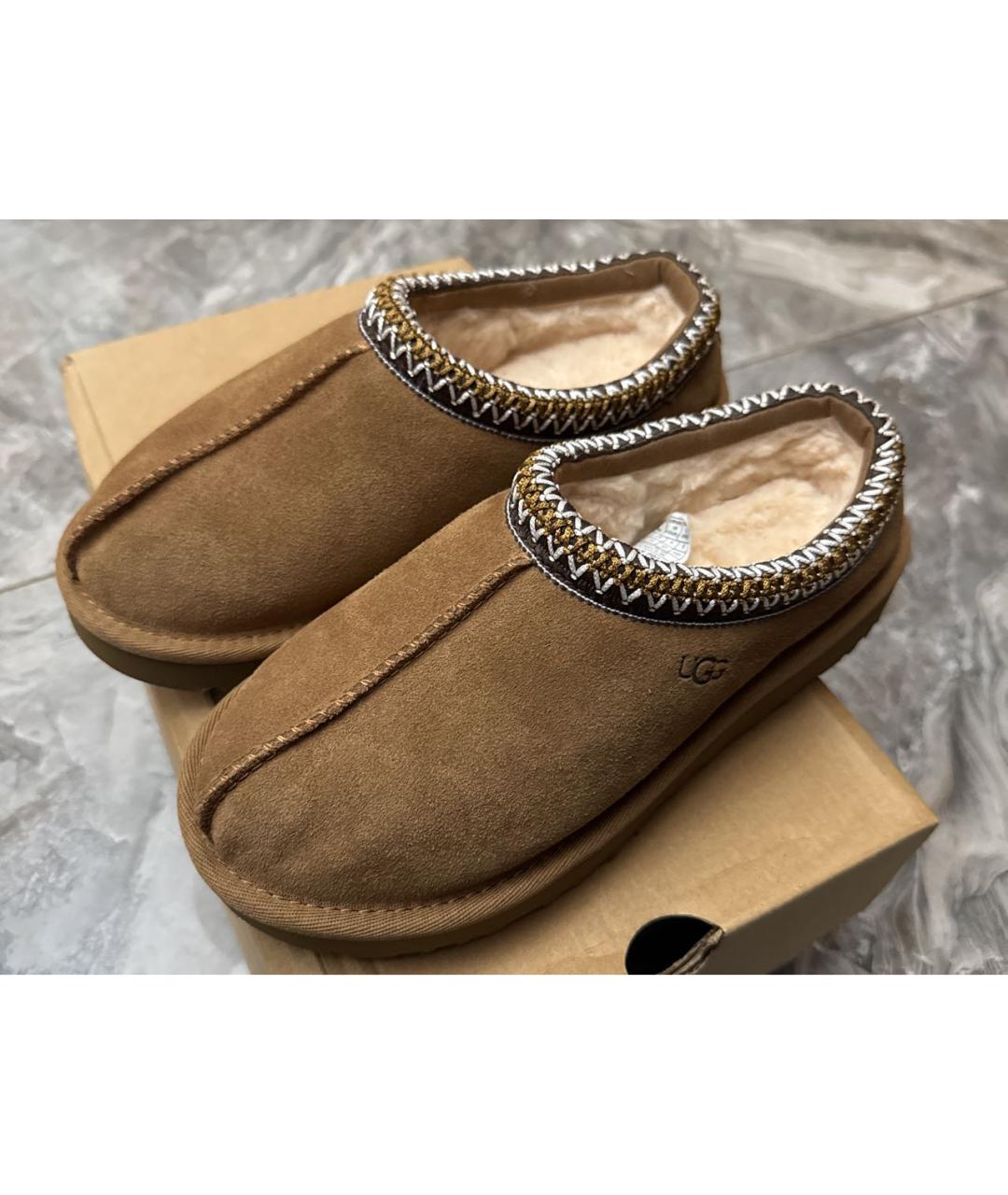 UGG AUSTRALIA Коричневые нубуковые ботинки, фото 2